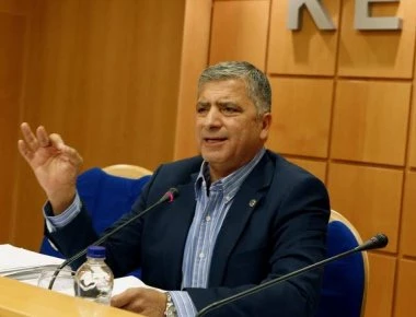 Γ.Πατούλης: Κριτική στην Περιφέρεια Αττικής για τους ψεκασμούς κατά του ιού του Δυτικού Νείλου